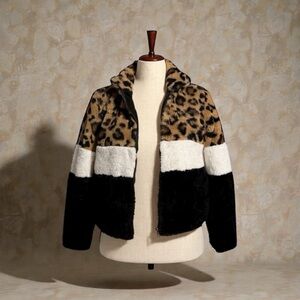 Saltwater LUXE Black and White Leopard Teddy Jacket - Size XS